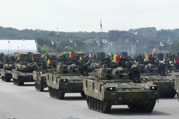 South Korea Warns of Sending Arms to Ukraine Amid North Korean Troop Allegations in Russia