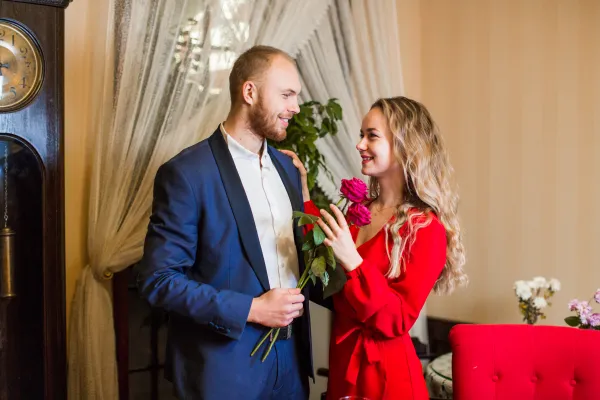 The Importance of Celebrating Wedding Anniversaries: Keeping the Romance Alive