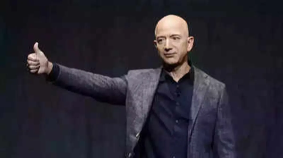 Trump’s Meeting with Blue Origin Executives Amid Calls to Boycott Amazon