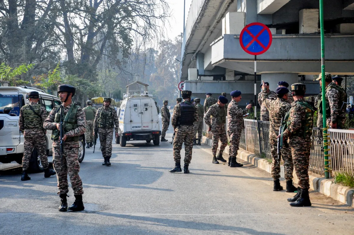 Srinagar Blast: Omar Abdullah Urges Strong Response Amid Rising Tensions