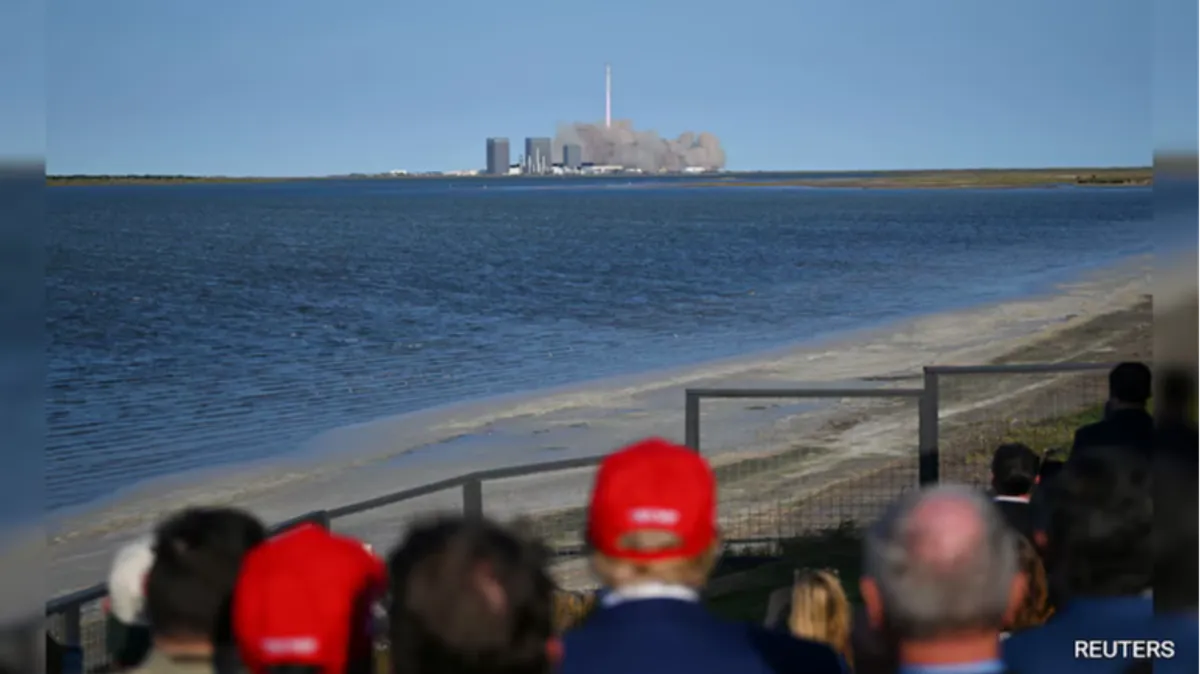 SpaceX’s 6th Starship Test Flight Takes Off With Donald Trump in Attendance