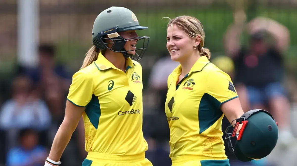 Voll and Perry's Centuries Lead Australia to a Mammoth 371 Against India