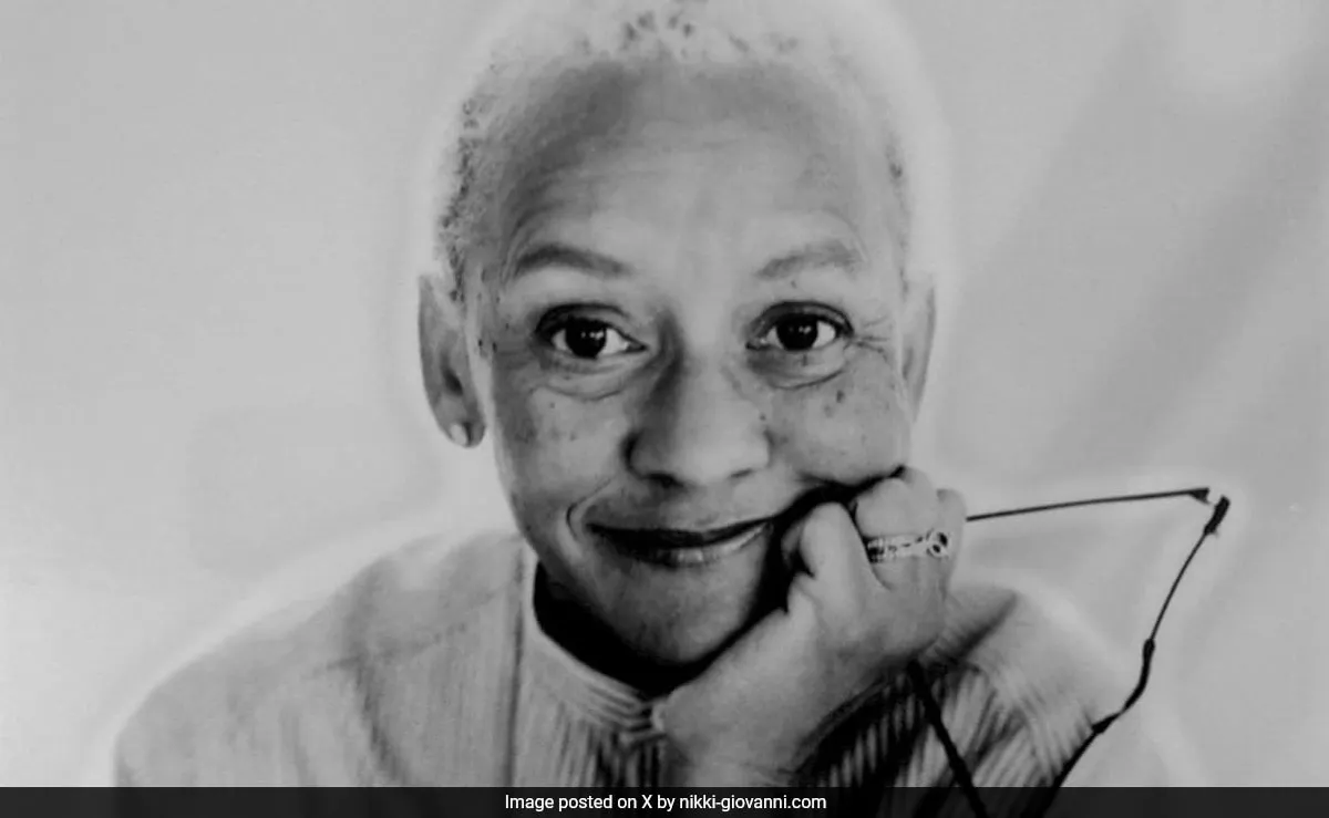 Award-Winning US Poet Nikki Giovanni Dies Aged 81