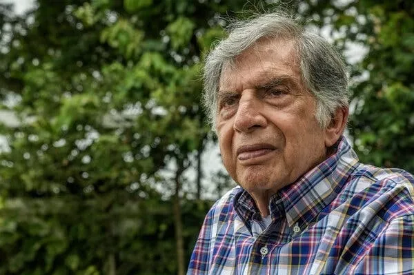 Ratan Tata’s Birthday Surprise: A Heartwarming Glimpse into Simplicity and Humility