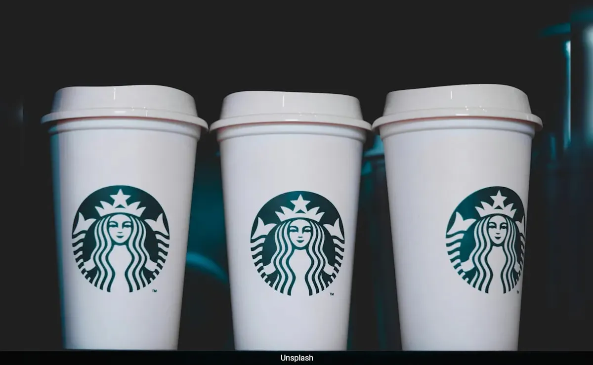 Blog Post: Starbucks’ Policy Shift on Non-Paying Visitors Sparks Controversy in the US