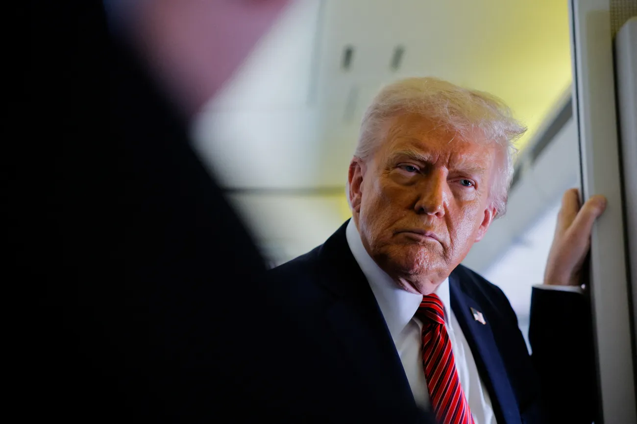 9lhdop3s_donald-trump-reuters_625x300_14_May_25